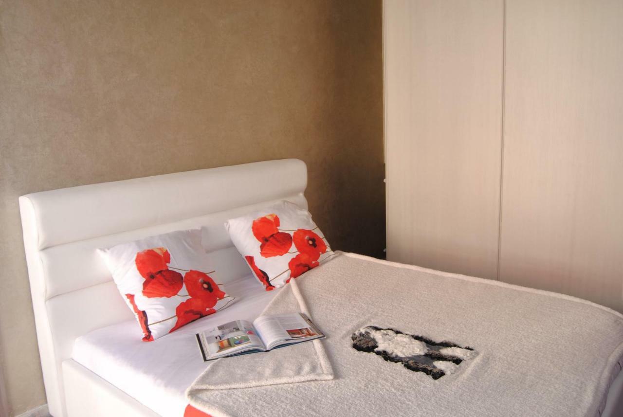 Bed and Breakfast Il Cortile Bra Exteriér fotografie